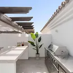 Apartamento Penthouse Lira I Modern Luxurious Plunge Pool