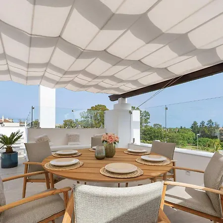 Апартаменты Penthouse Lira I Modern Luxurious Plunge Pool *
