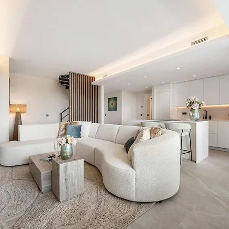 公寓 Penthouse Lira I Modern Luxurious Plunge Pool 马尔韦利亚