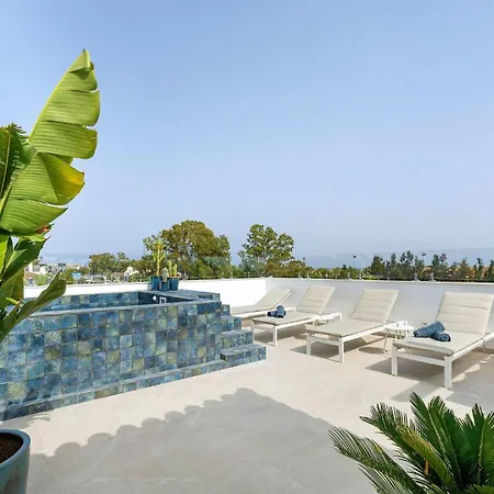 Penthouse Lira I Modern Luxurious Plunge Pool Lejlighed